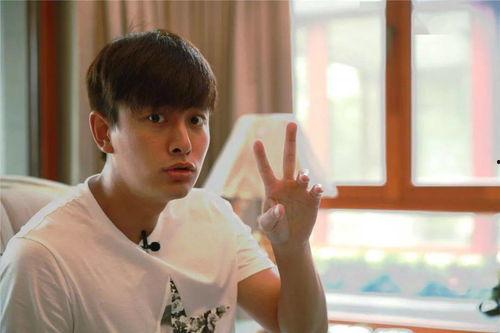 吃瓜彩虹表弟视频大全